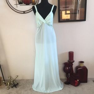 Vintage Sears Mint Green Maxi Long Nightgown Full Slip Dress Lingerie